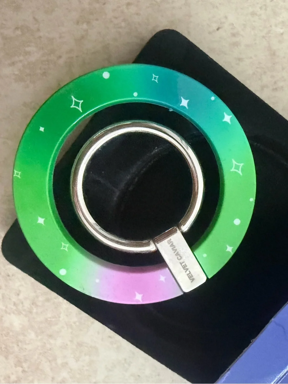 Velvet Caviar Magnetic Grip Rings like new